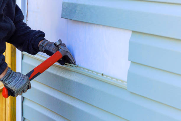 Reliable Vinyl Siding contractor in Eldorado, IL by Squared Siding